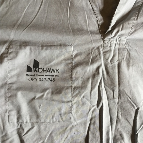 HOSPITAL SCRUBS TOP - Picture 5 of 6